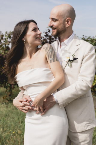 Sguardo complice della sposa